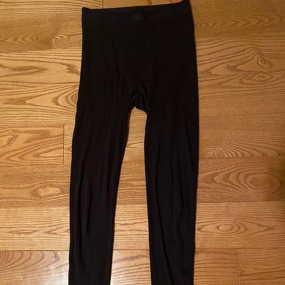 SOLD- Skims cotton legging - Picture 1 of 3